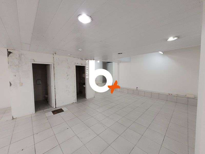 Loja com 1 quarto, 3 banheiros e 180m² à venda no bairro Centro, Porto Alegre