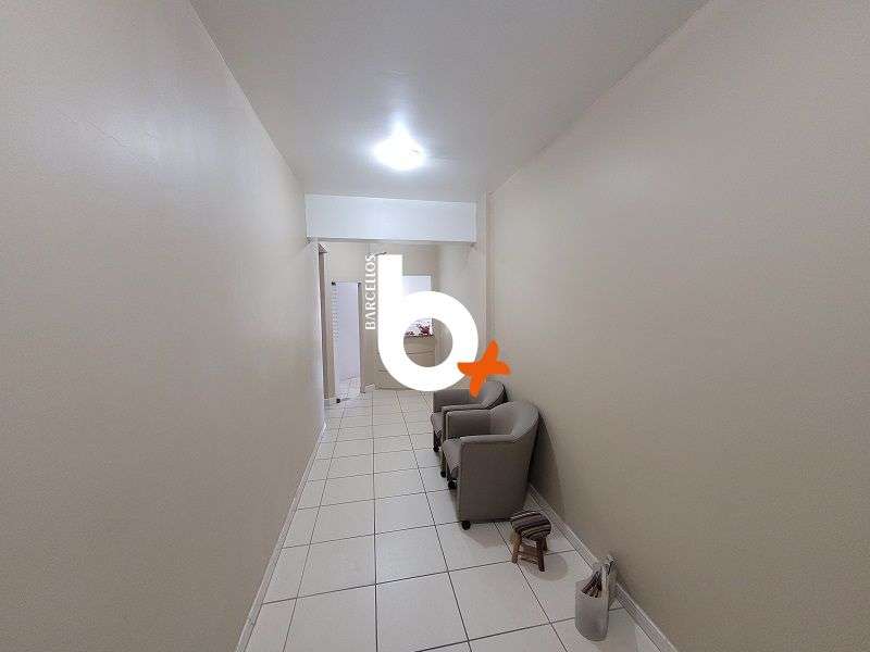 Sala com 1 quarto, 1 banheiro e 53m² à venda no bairro Centro, Porto Alegre