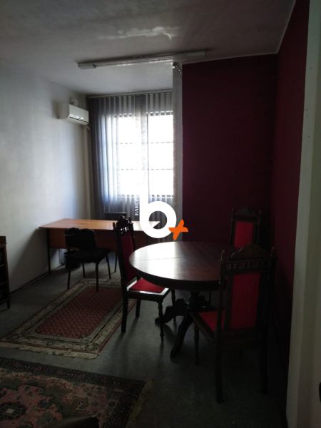 Sala com 1 quarto e 30m² à venda no bairro Centro, Porto Alegre