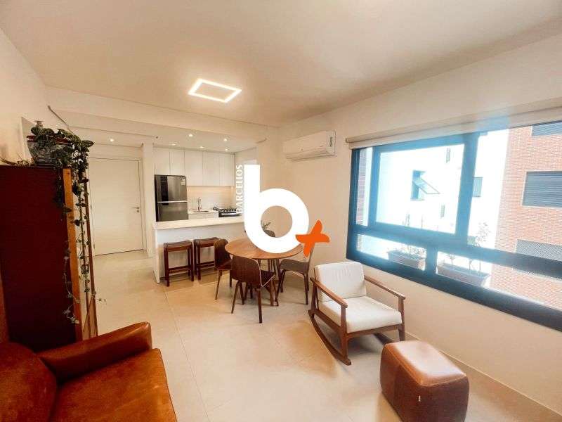 Apto com 2 quartos, 2 banheiros e 58m² à venda no bairro Higienopolis, Porto Alegre