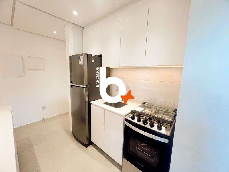 Apto com 2 quartos, 2 banheiros e 58m² à venda no bairro Higienopolis, Porto Alegre
