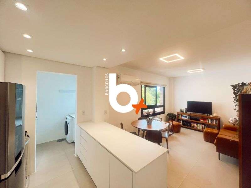 Apto com 2 quartos, 2 banheiros e 58m² à venda no bairro Higienopolis, Porto Alegre
