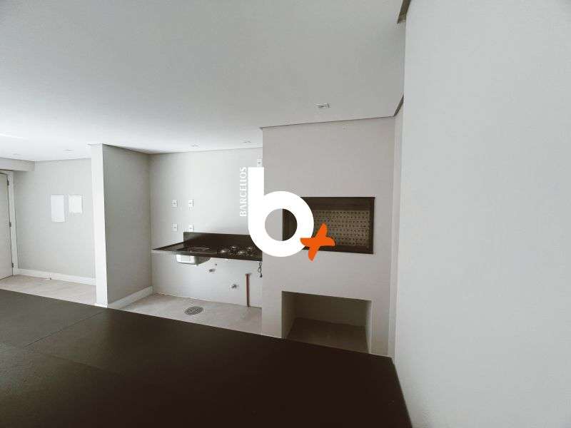 Apto com 2 quartos, 2 banheiros e 58m² à venda no bairro Higienopolis, Porto Alegre
