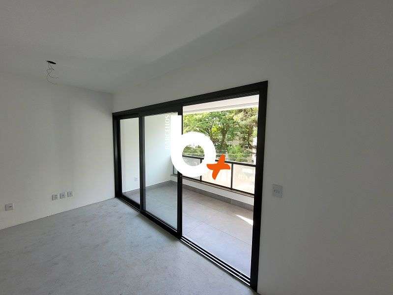 Apto com 2 quartos, 2 banheiros e 92m² à venda no bairro Sao Joao, Porto Alegre