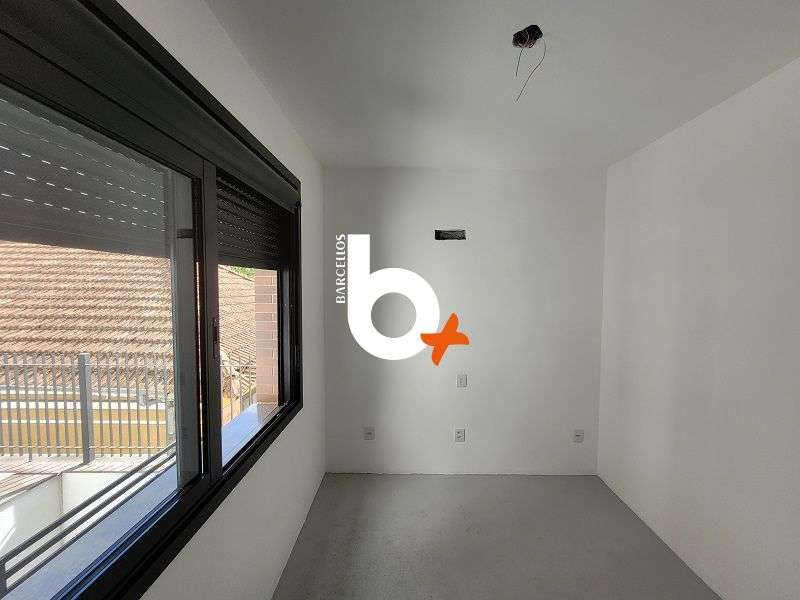 Apto com 2 quartos, 2 banheiros e 92m² à venda no bairro Sao Joao, Porto Alegre