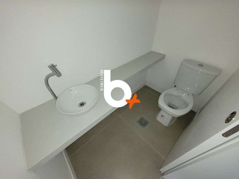 Apto com 2 quartos, 2 banheiros e 92m² à venda no bairro Sao Joao, Porto Alegre