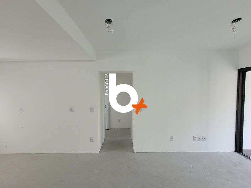 Apto com 2 quartos, 1 banheiro e 82m² à venda no bairro Higienopolis, Porto Alegre