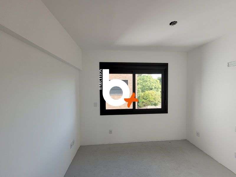 Apto com 2 quartos, 1 banheiro e 82m² à venda no bairro Higienopolis, Porto Alegre