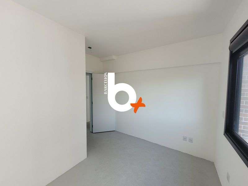 Apto com 2 quartos, 1 banheiro e 82m² à venda no bairro Higienopolis, Porto Alegre