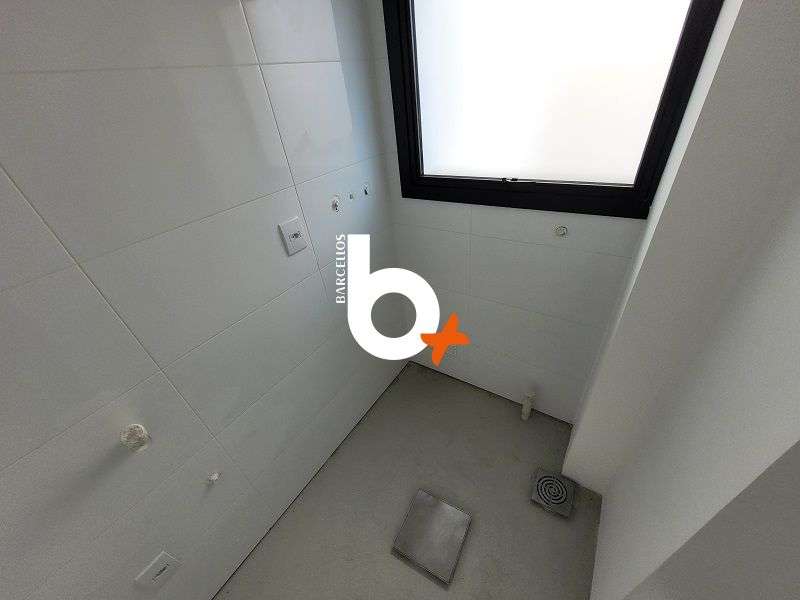 Apto com 2 quartos, 1 banheiro e 82m² à venda no bairro Higienopolis, Porto Alegre