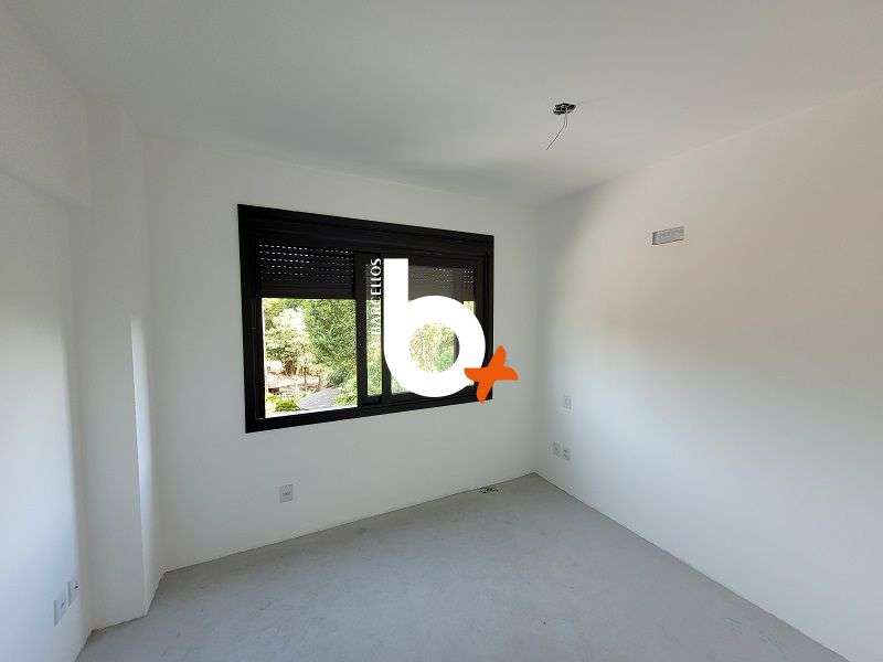 Apto com 2 quartos, 2 banheiros e 82m² à venda no bairro Higienopolis, Porto Alegre