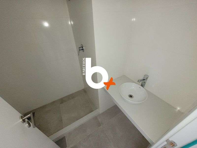 Apto com 2 quartos, 2 banheiros e 82m² à venda no bairro Higienopolis, Porto Alegre