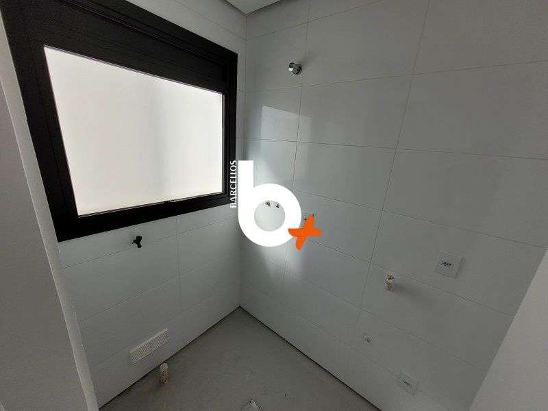 Apto com 2 quartos, 2 banheiros e 82m² à venda no bairro Higienopolis, Porto Alegre