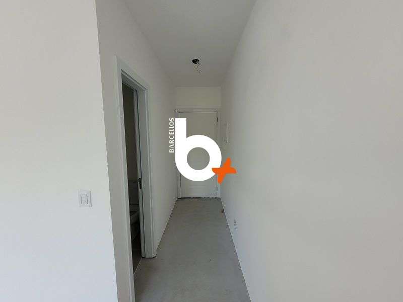 Apto com 2 quartos, 2 banheiros e 82m² à venda no bairro Higienopolis, Porto Alegre