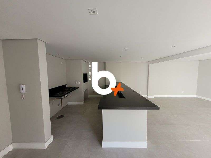 Apto com 2 quartos, 2 banheiros e 82m² à venda no bairro Higienopolis, Porto Alegre