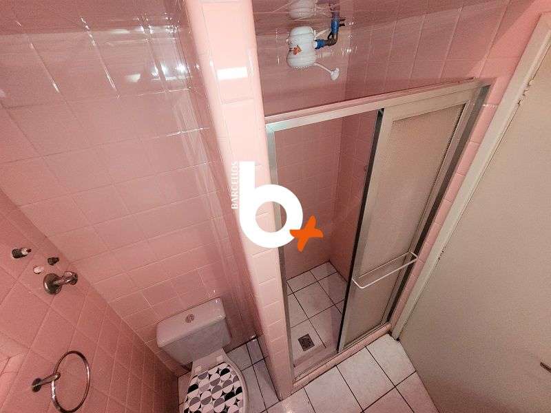 Apto com 2 quartos, 1 banheiro e 50m² à venda no bairro Centro, Porto Alegre