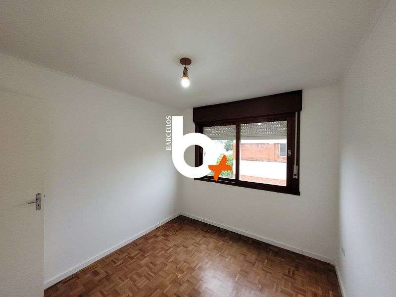 Apto com 2 quartos, 1 banheiro e 73m² à venda no bairro Menino Deus, Porto Alegre