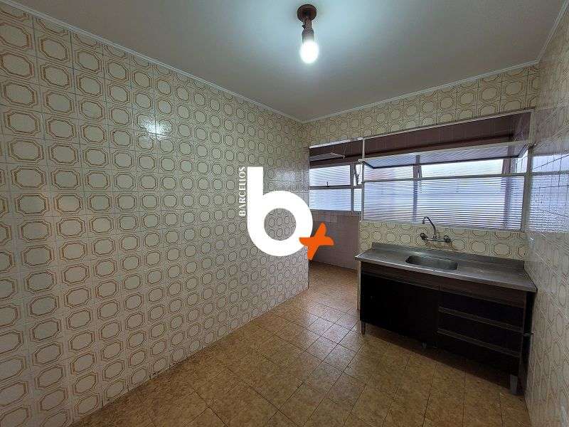 Apto com 2 quartos, 1 banheiro e 73m² à venda no bairro Menino Deus, Porto Alegre