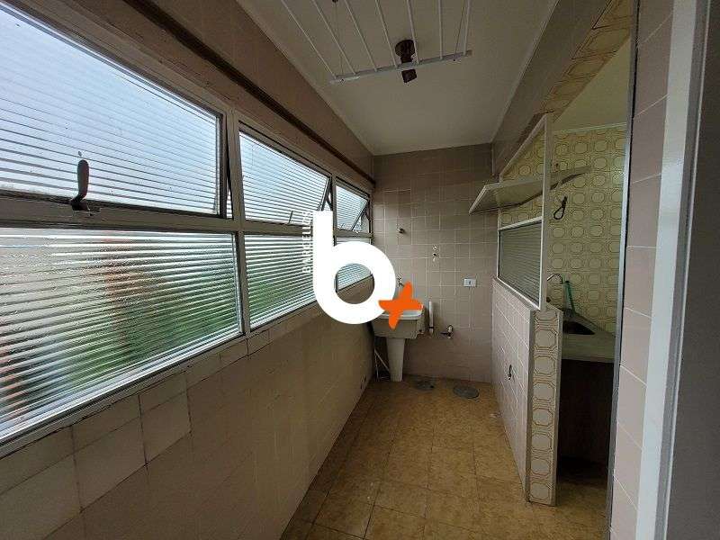 Apto com 2 quartos, 1 banheiro e 73m² à venda no bairro Menino Deus, Porto Alegre