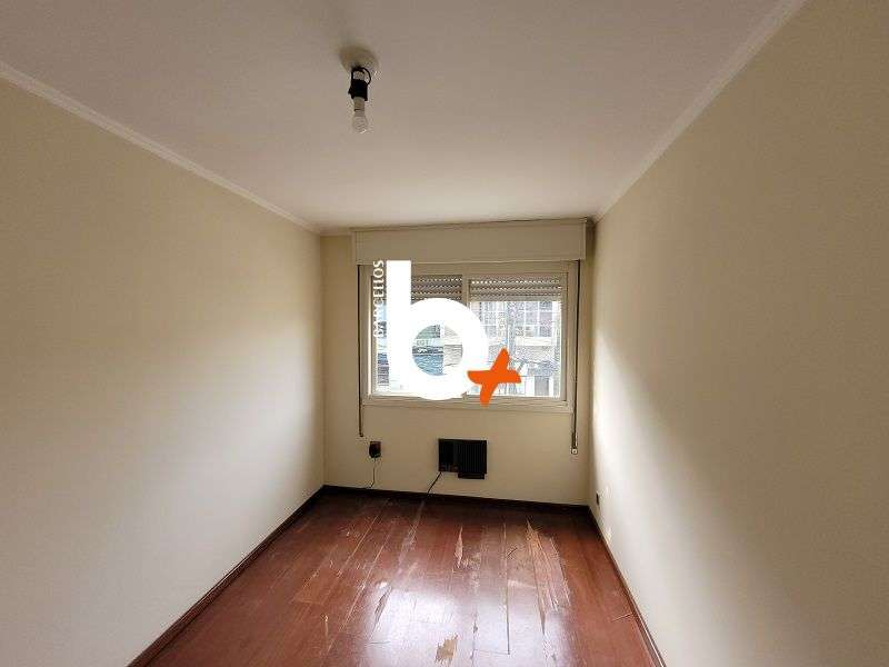 Apto com 2 quartos, 1 banheiro e 60m² à venda no bairro Rio Branco, Porto Alegre