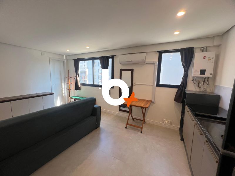 Apto com 1 quarto e 1 banheiro à venda no bairro Centro, Porto Alegre