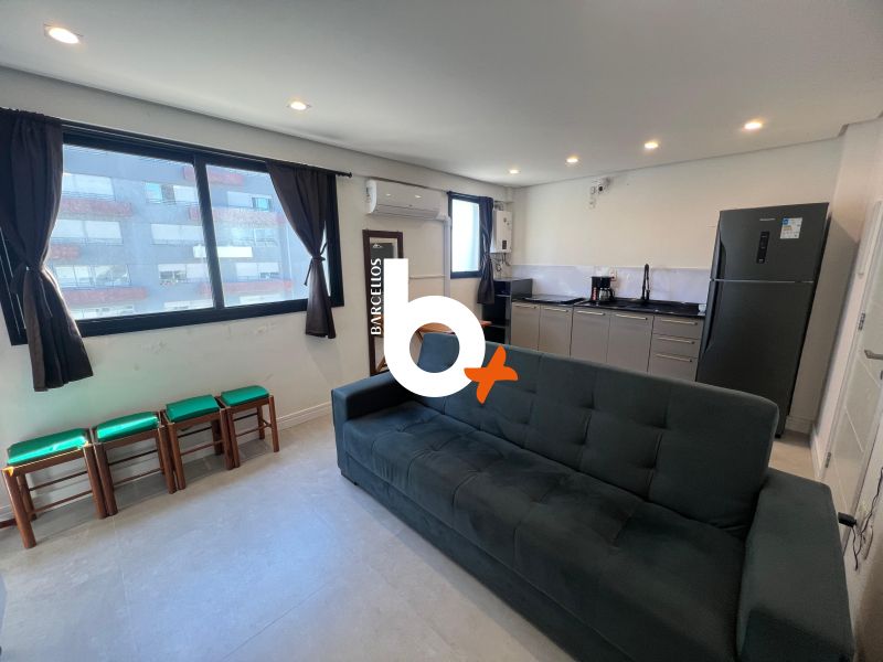Apto com 1 quarto e 1 banheiro à venda no bairro Centro, Porto Alegre