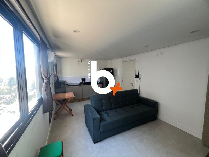 Apto com 1 quarto e 1 banheiro à venda no bairro Centro, Porto Alegre