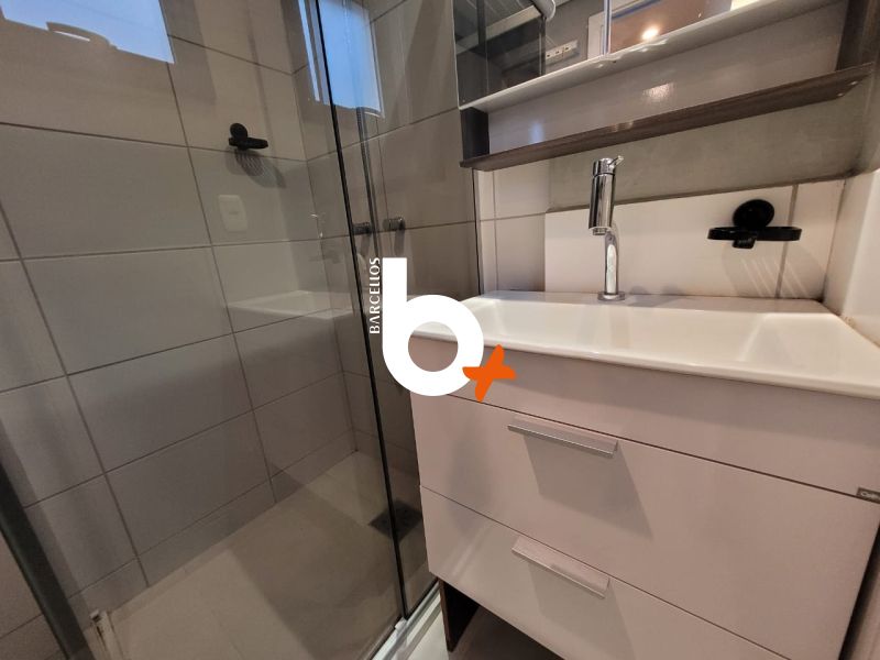 Apto com 1 quarto e 1 banheiro à venda no bairro Centro, Porto Alegre
