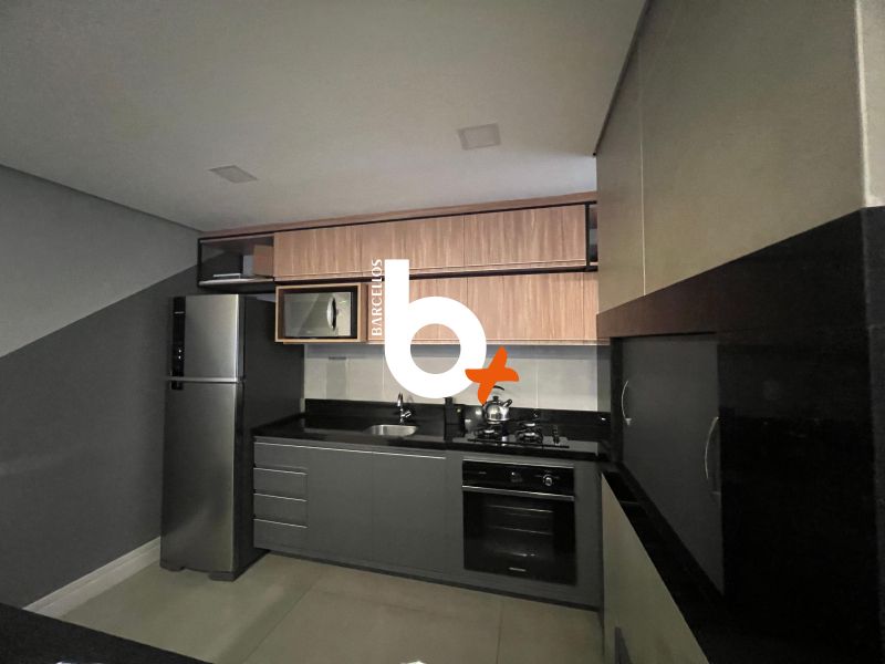 Apto com 1 quarto e 1 banheiro à venda no bairro Centro, Porto Alegre