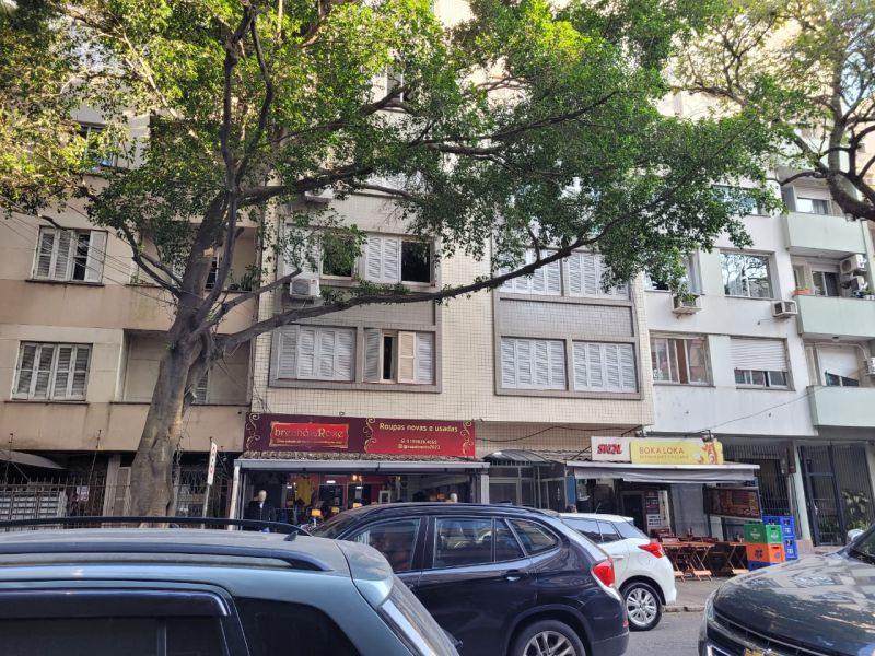 Apto com 1 quarto, 1 banheiro e 37m² à venda no bairro Centro, Porto Alegre