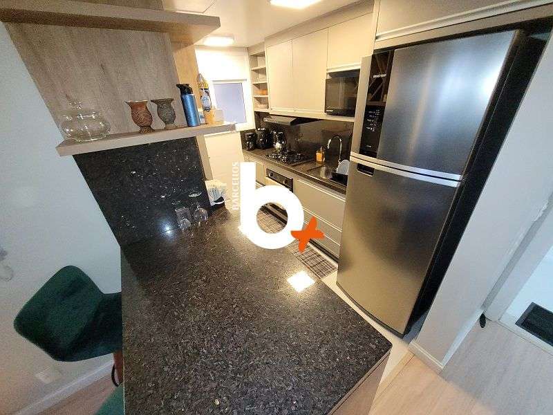 Apto com 1 quarto, 2 banheiros e 58m² à venda no bairro Centro, Porto Alegre