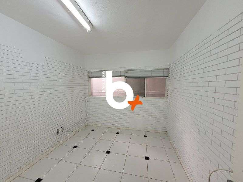 Apto com 2 quartos, 2 banheiros e 73m² à venda no bairro Centro, Porto Alegre