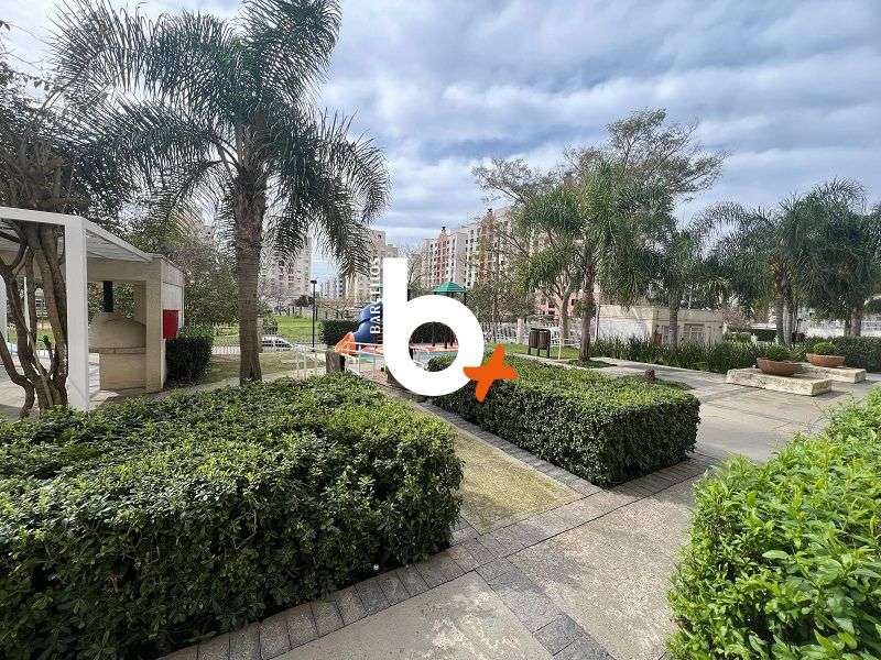 Apto com 2 quartos, 2 banheiros e 69m² à venda no bairro Rubem Berta, Porto Alegre