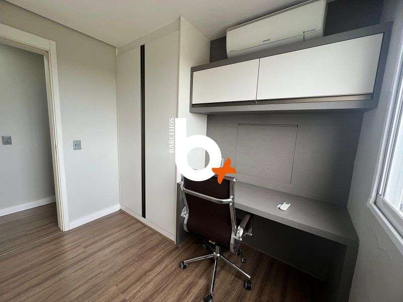 Apto com 2 quartos, 2 banheiros e 69m² à venda no bairro Rubem Berta, Porto Alegre