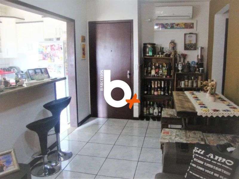 Apto com 2 quartos, 1 banheiro e 72m² à venda no bairro Sarandi, Porto Alegre