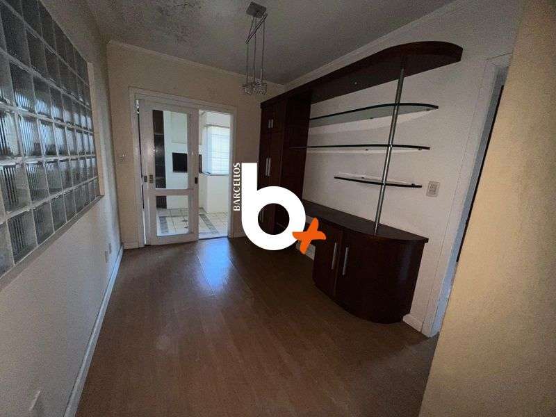 Apto com 1 quarto, 2 banheiros e 64m² à venda no bairro Higienopolis, Porto Alegre