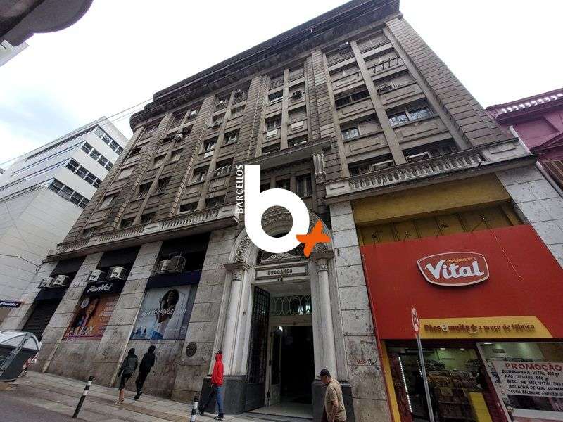 Sala com 1 quarto e 28m² à venda no bairro Centro, Porto Alegre