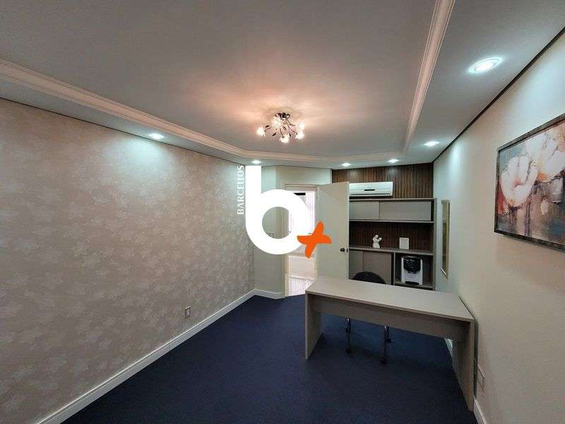 Conjunto com 2 quartos, 1 banheiro e 60m² à venda no bairro Auxiliadora, Porto Alegre