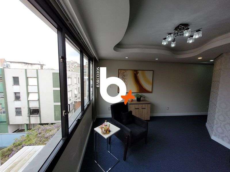 Conjunto com 2 quartos, 1 banheiro e 60m² à venda no bairro Auxiliadora, Porto Alegre