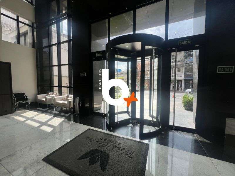 Sala com 1 banheiro e 108m² à venda no bairro Floresta, Porto Alegre