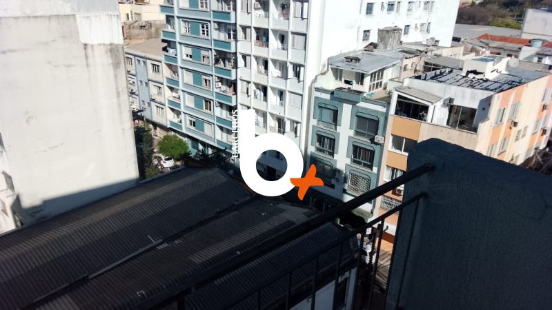 Apto com 1 quarto, 1 banheiro e 35m² à venda no bairro Centro, Porto Alegre