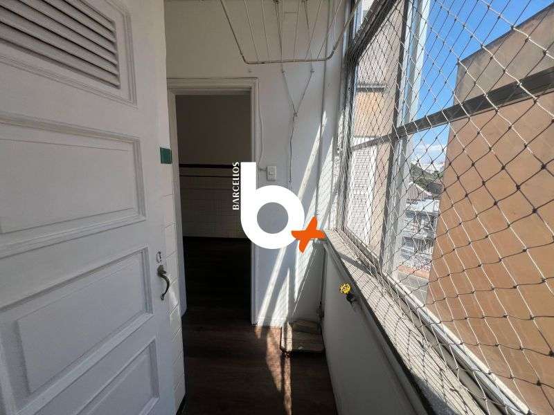 Apto com 3 quartos, 1 banheiro e 97m² à venda no bairro Independencia, Porto Alegre