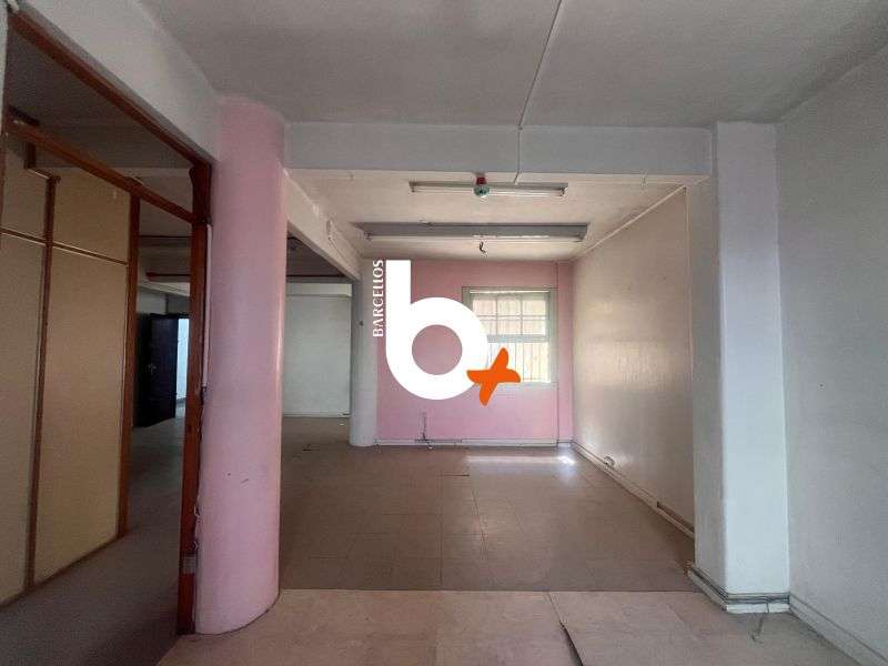 Sala com 1 banheiro e 80m² à venda no bairro Centro, Porto Alegre