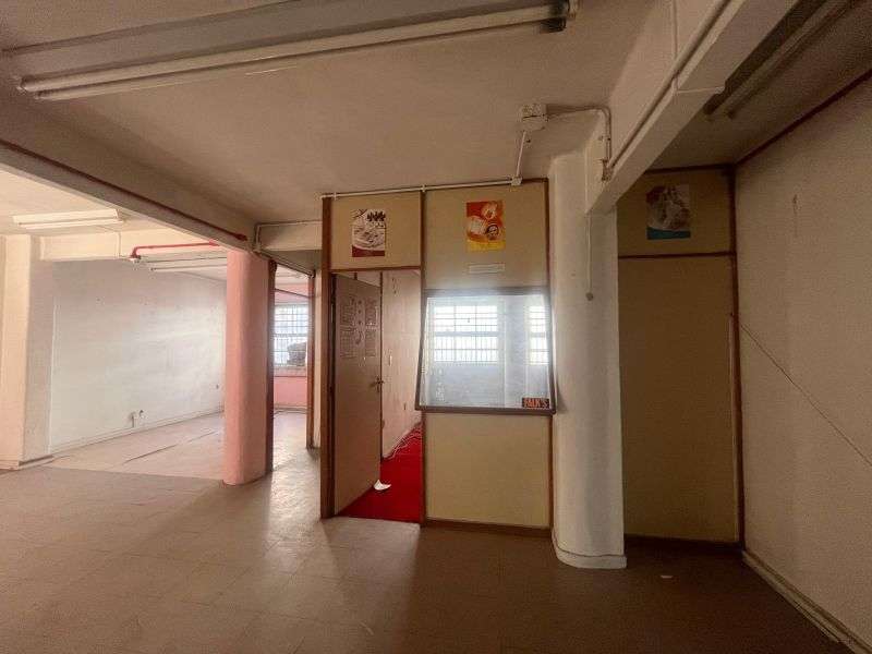 Sala com 1 banheiro e 80m² à venda no bairro Centro, Porto Alegre