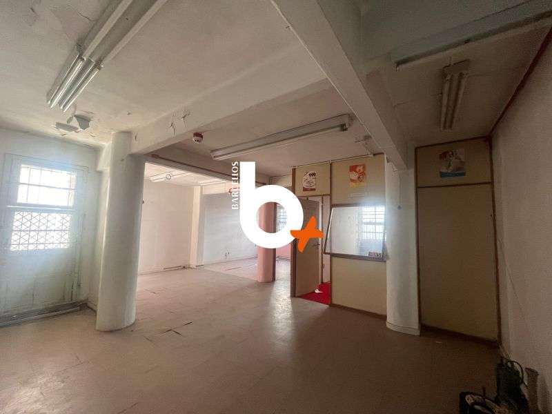 Sala com 1 banheiro e 80m² à venda no bairro Centro, Porto Alegre