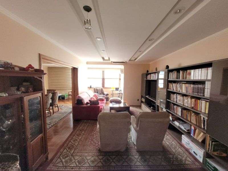 Apto com 3 quartos, 2 banheiros e 156m² à venda no bairro Centro, Porto Alegre