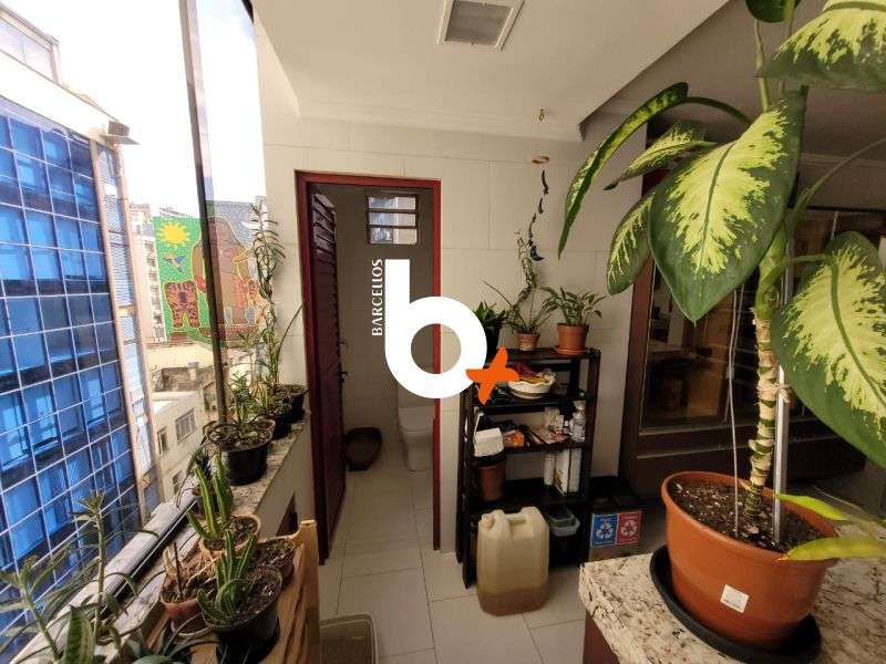 Apto com 3 quartos, 2 banheiros e 156m² à venda no bairro Centro, Porto Alegre