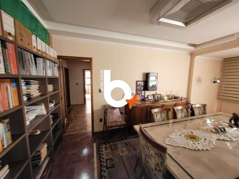 Apto com 3 quartos, 2 banheiros e 156m² à venda no bairro Centro, Porto Alegre