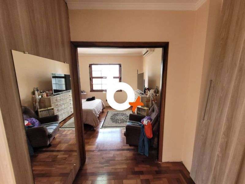 Apto com 3 quartos, 2 banheiros e 156m² à venda no bairro Centro, Porto Alegre