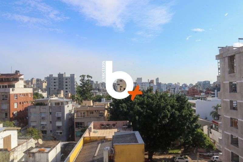 Apto com 3 quartos, 3 banheiros e 221m² à venda no bairro Mont Serrat, Porto Alegre